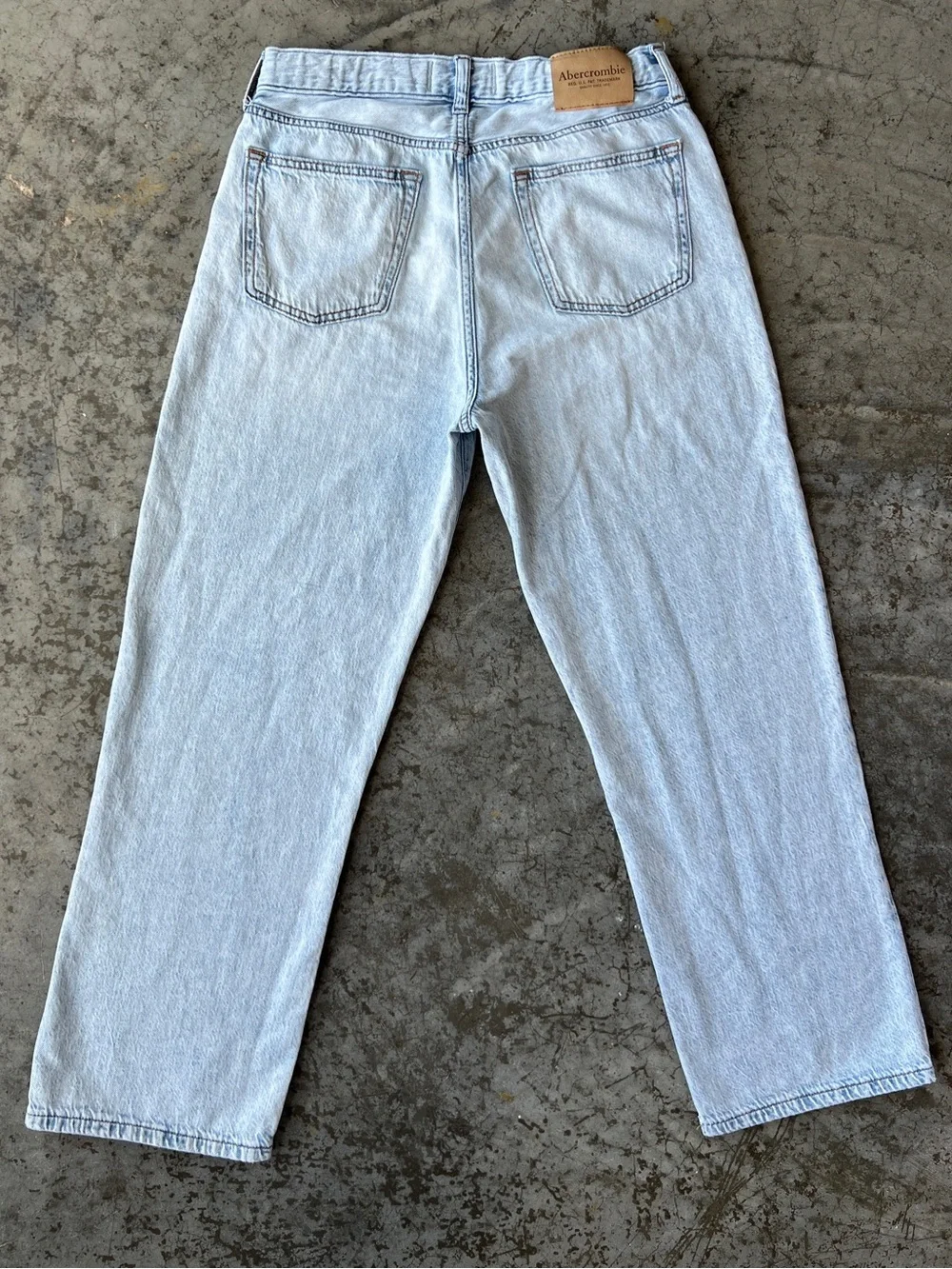 Abercrombie Kids Light Wash Baggy Jeans 15/16 High Rise Wide Leg Denim